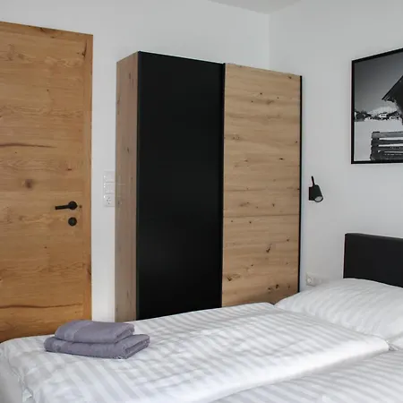 Rager Apartman *